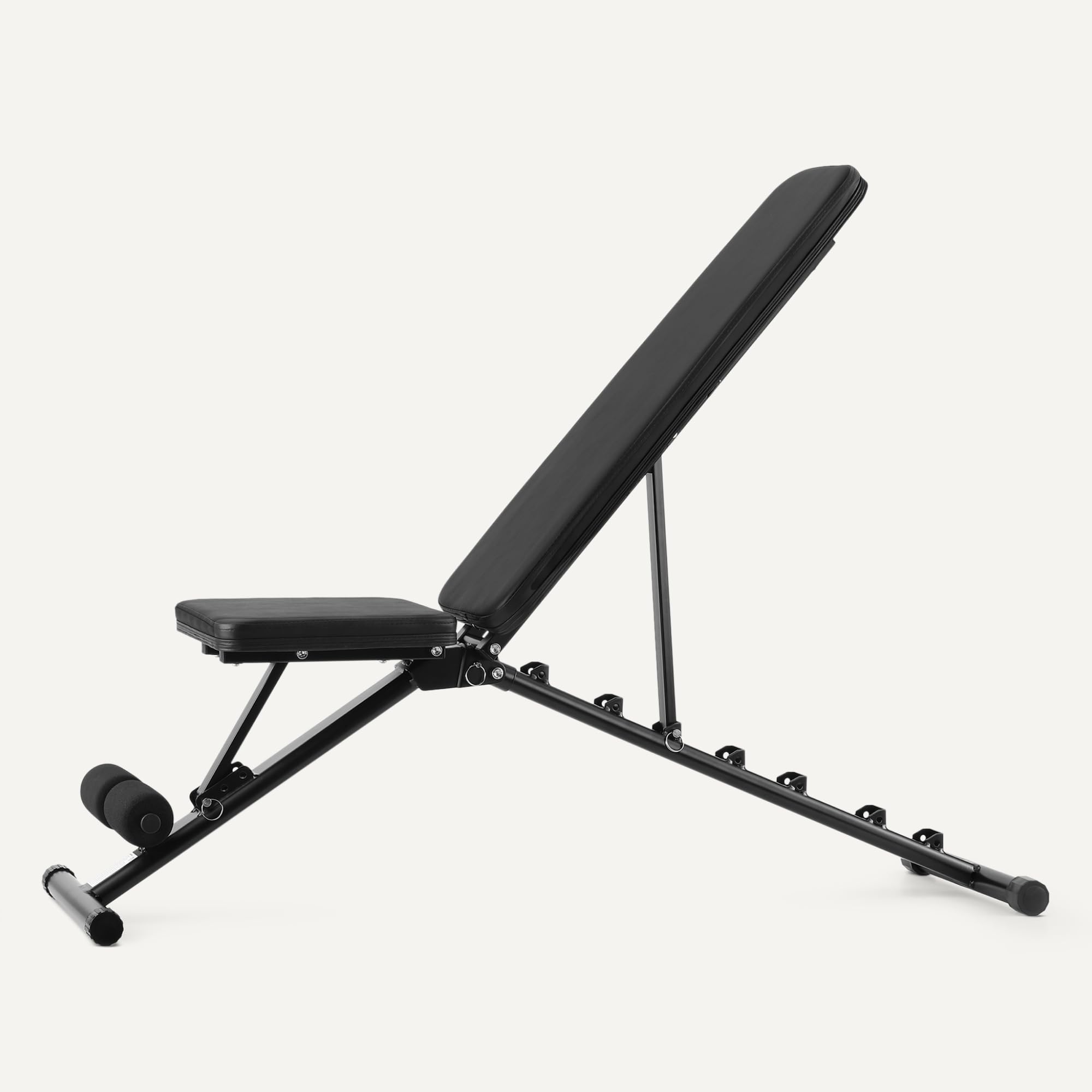 Amazon Basics, Verstellbare Workout-Hantelbank, zusammenklappbar für das Fitnessstudio zu Hause, Schwarz, 135 x 38 x 116 cm