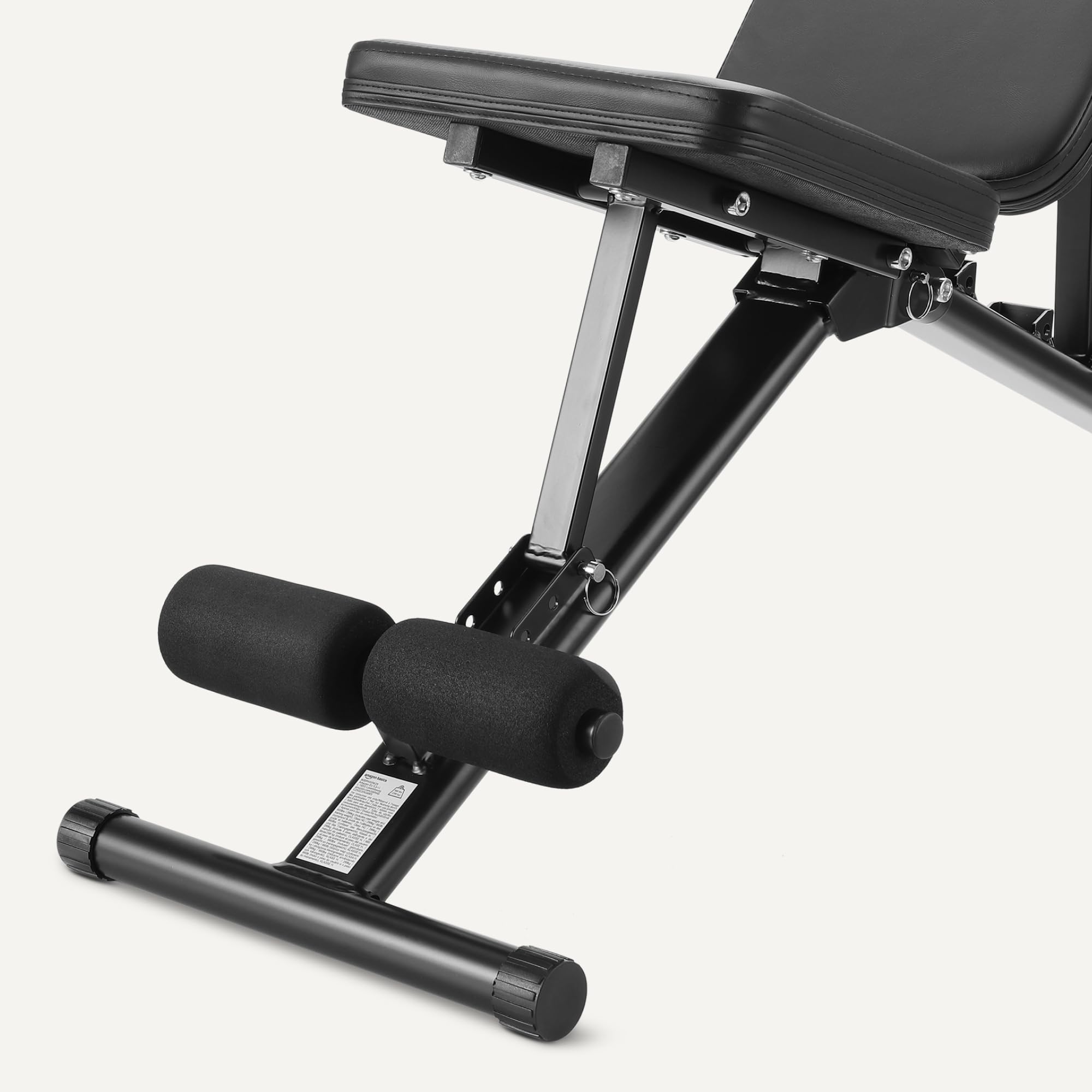 Amazon Basics, Verstellbare Workout-Hantelbank, zusammenklappbar für das Fitnessstudio zu Hause, Schwarz, 135 x 38 x 116 cm